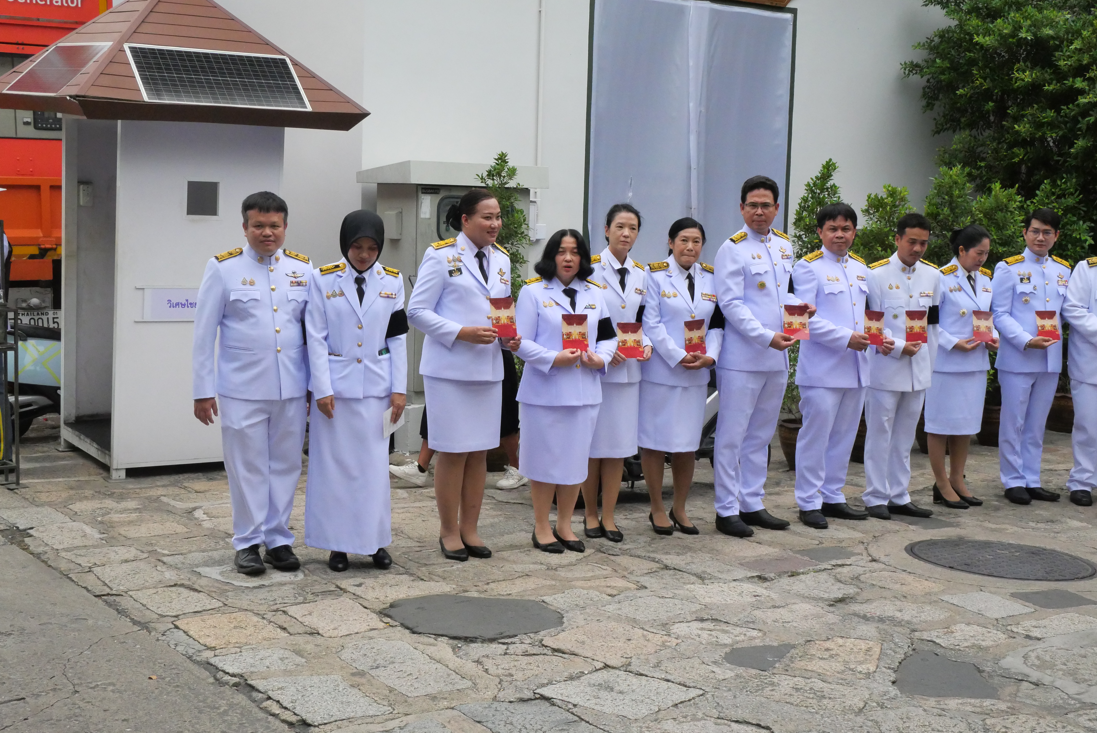 title - ส.ป.ก. ร่วมเข้าเฝ้าฯ ในพระพิธีธรรมสวดพระอภิธรรมพระศพสมเด็จพระเจ้าลูกเธอ เจ้าฟ้าพัชรกิติยาภา นเรนทิราเทพยวดี กรมหลวงราชสาริณีสิริพัชร มหาวัชรราชธิดา